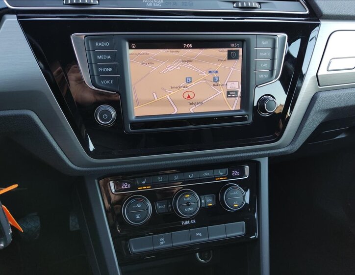 Volkswagen Touran MPV 1,2 l 81 kw