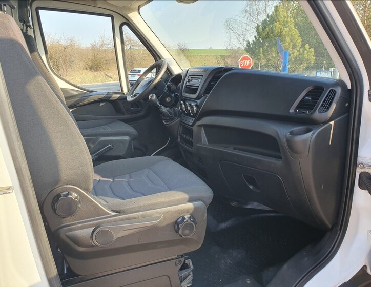 Iveco Daily Sklápěč 2,3 l 100 kw