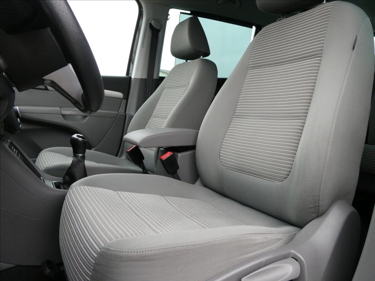 Seat Alhambra MPV 2,0 l 103 kw