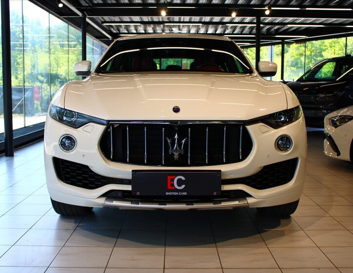 Maserati Levante SUV 3,0 l 316 kw