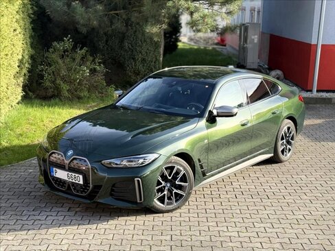 BMW i4 Sedan / Limuzína 0,0 400 kw
