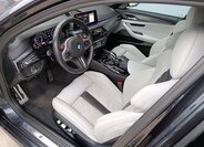 BMW M5 Sedan 4,4 l 460 kw