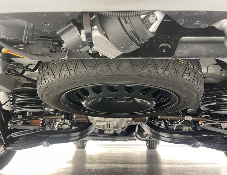 Volkswagen Caravelle 24