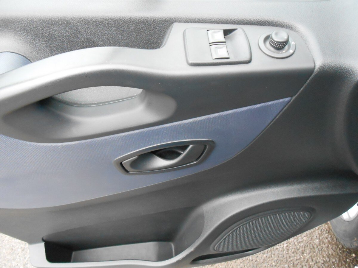 Opel Vivaro Kombi 1,6 l 92 kw