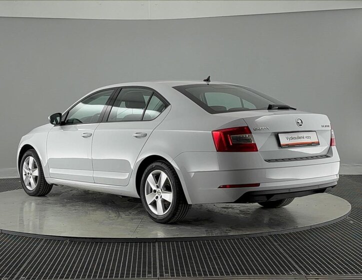 Škoda Octavia Liftback 1,6 l 85 kw
