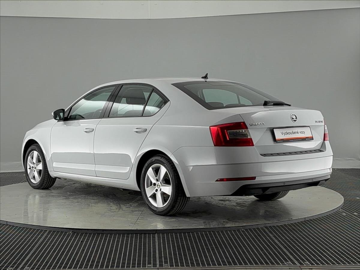 Škoda Octavia Liftback 1,6 l 85 kw