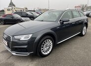 Audi A4 Allroad 1
