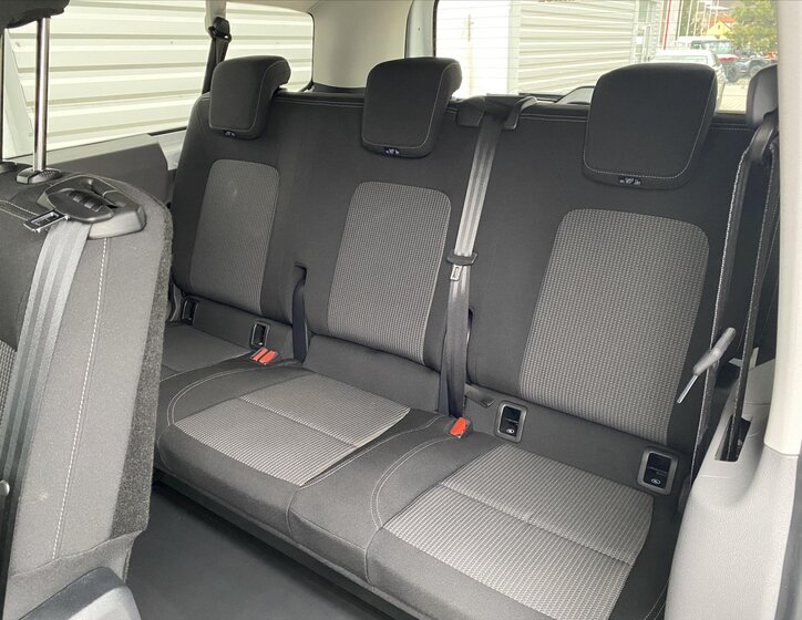 Volkswagen Transporter Kombi 2,0 l 125 kw