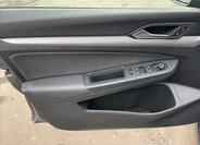 Volkswagen Golf Kombi 1,5 l 96 kw