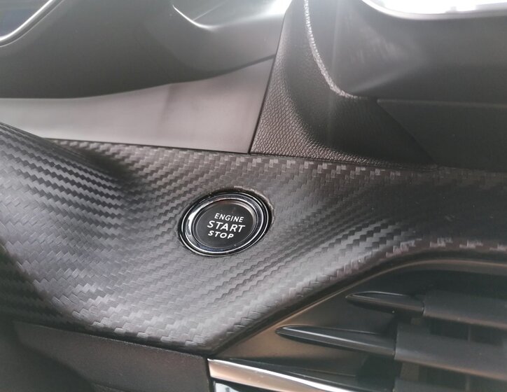 Peugeot 2008 SUV / Terénní 1,2 l 96 kw