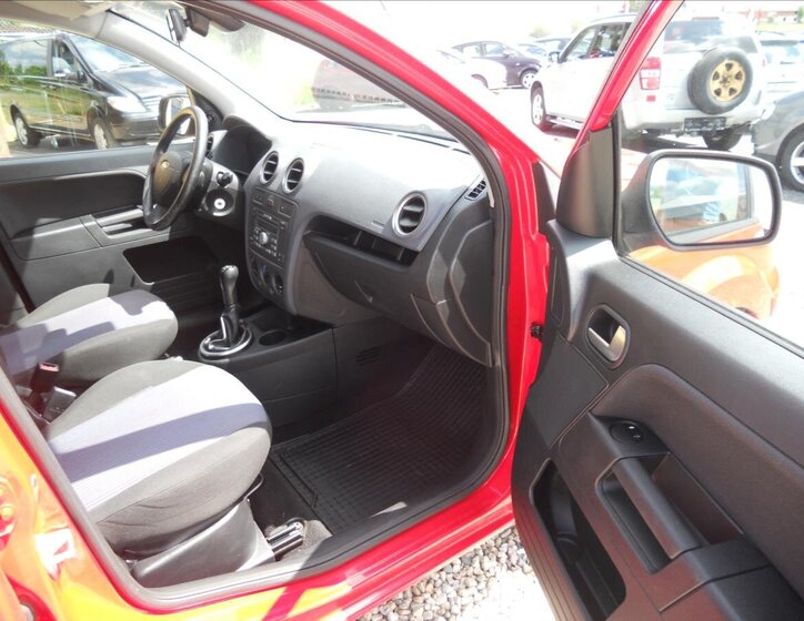 Ford Fusion Hatchback 1,6 l 74 kw