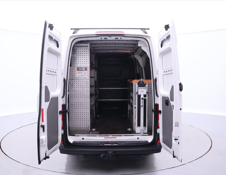 Volkswagen Crafter Skříň 2,0 l 130 kw