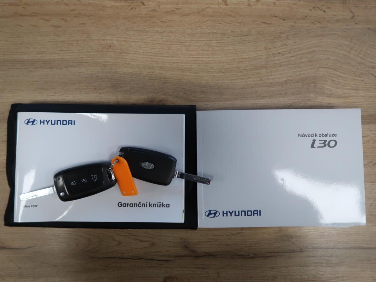 Hyundai i30 Hatchback 998,0 88 kw
