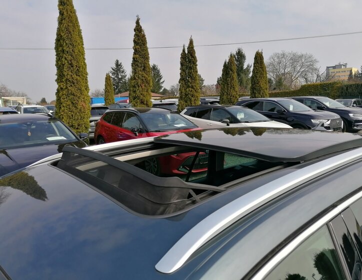 Škoda Octavia Kombi 2,0 l 85 kw