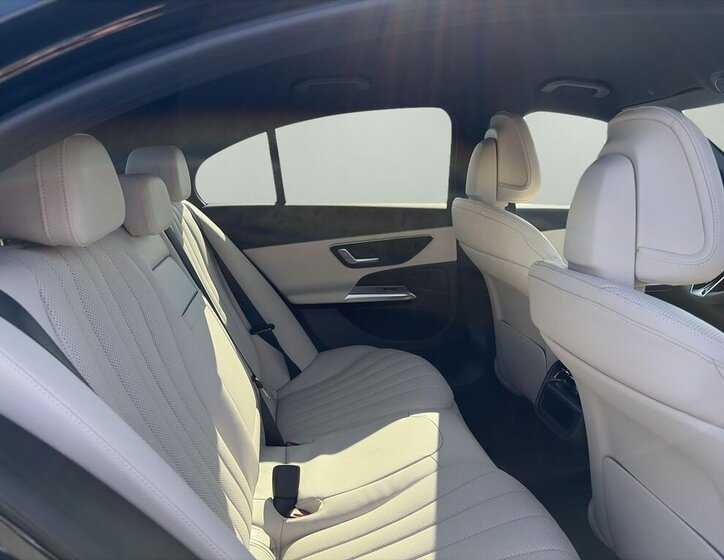 Mercedes-Benz Třídy E Sedan / Limuzína 2,0 l 145 kw