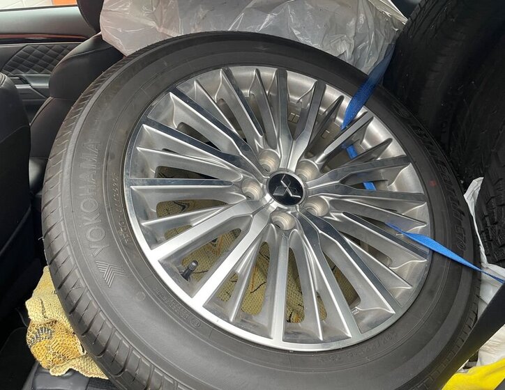 Mitsubishi Outlander 32