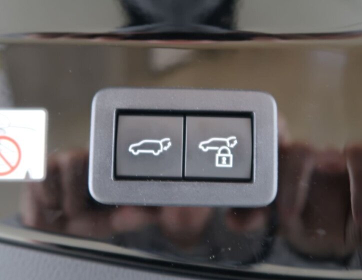 Toyota C-HR SUV / Terénní 2,0 l 112 kw