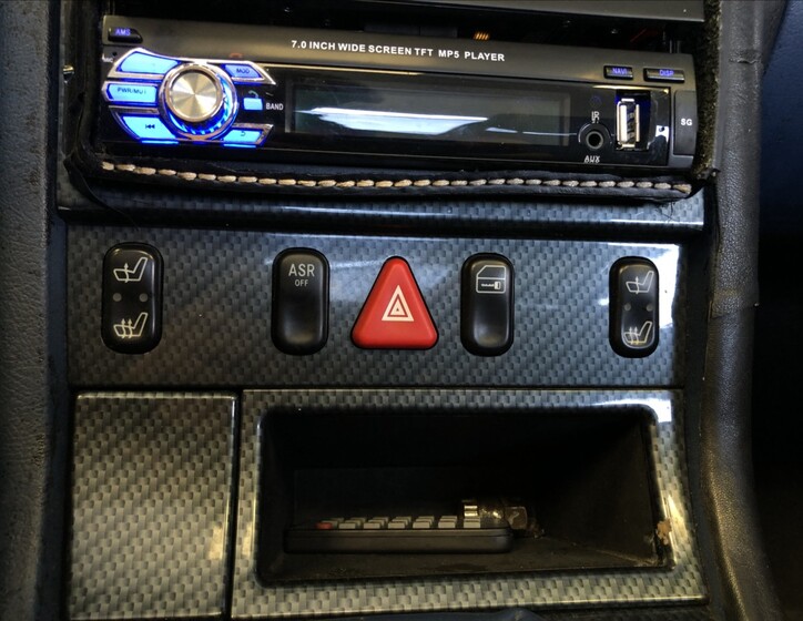 Mercedes-Benz SLK 21