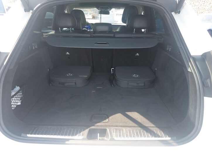 Mercedes-Benz EQE 13