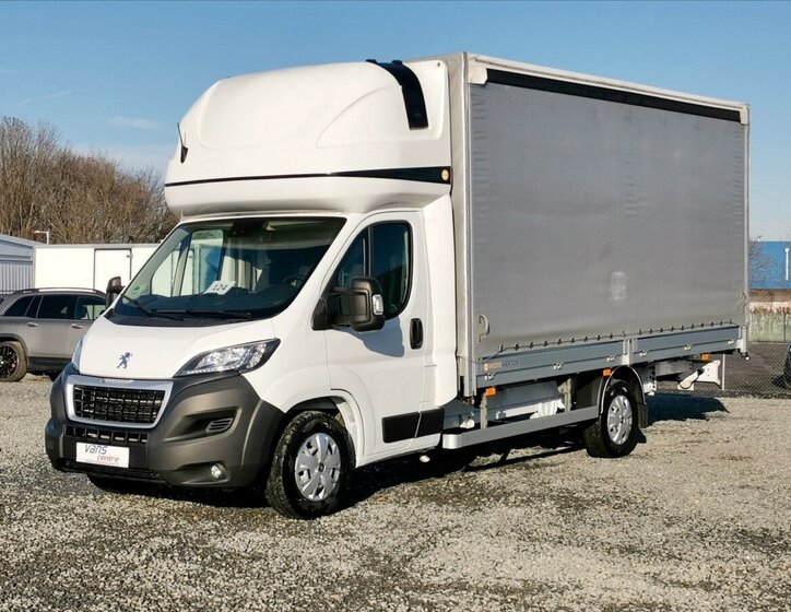 Peugeot Boxer Valník 2,2 l 121 kw