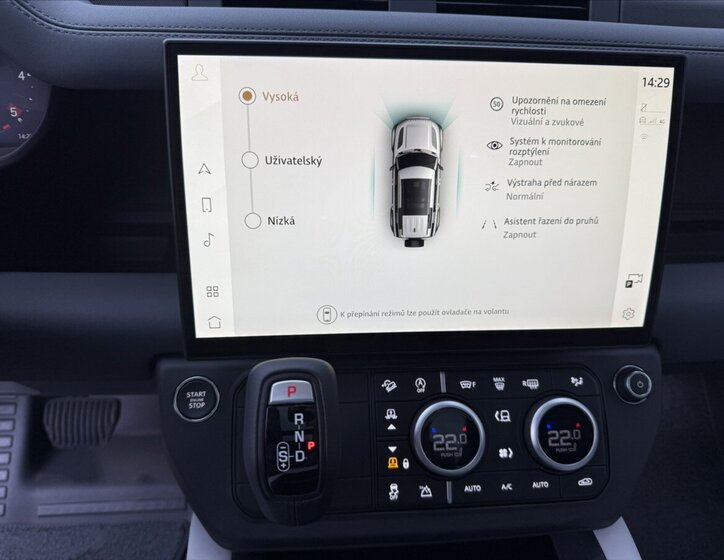 Land Rover Defender SUV 3,0 l 184 kw