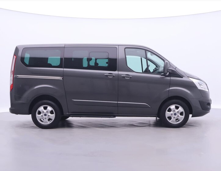 Ford Tourneo Custom MPV 2,2 l 114 kw