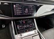 Audi Q8 SUV 3,0 l 250 kw