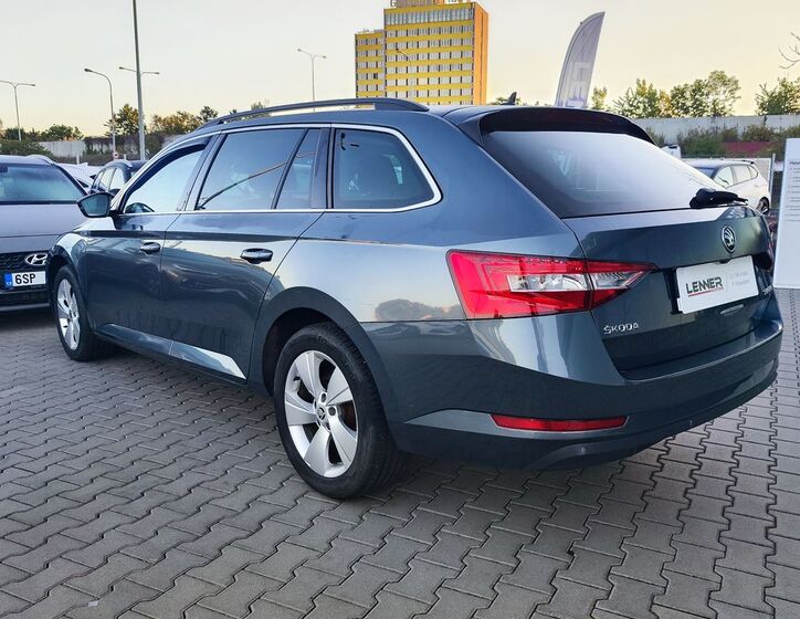 Škoda Superb 7