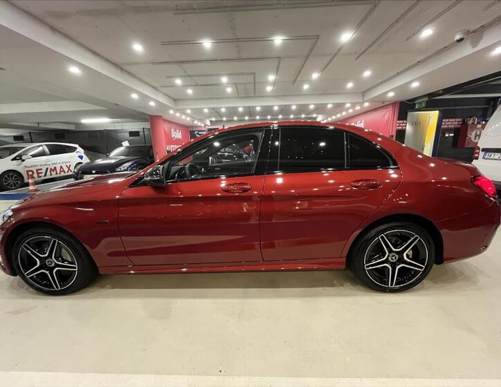 Mercedes-Benz Třídy C 8