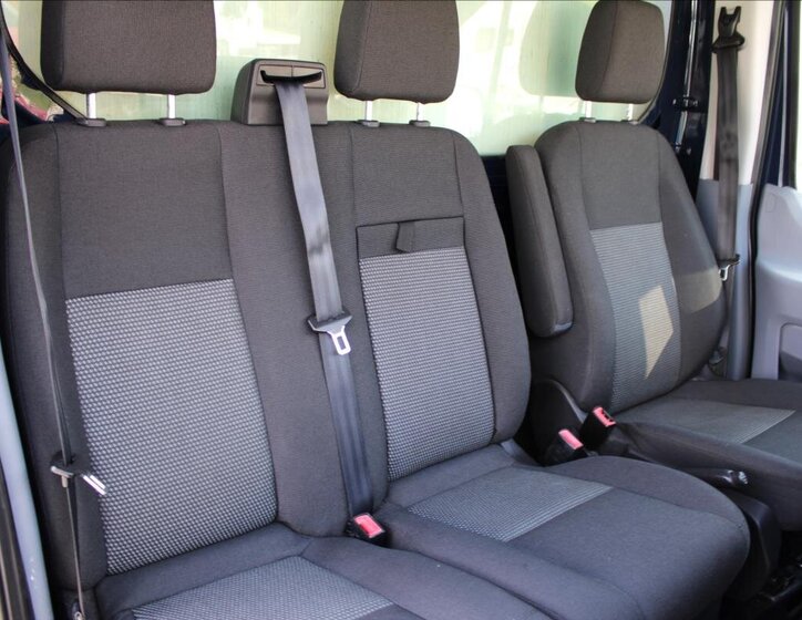 Ford Transit Valník 2,2 l 74 kw