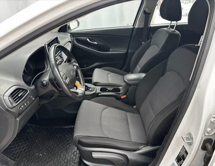 Hyundai i30 Kombi 1,6 l 85 kw