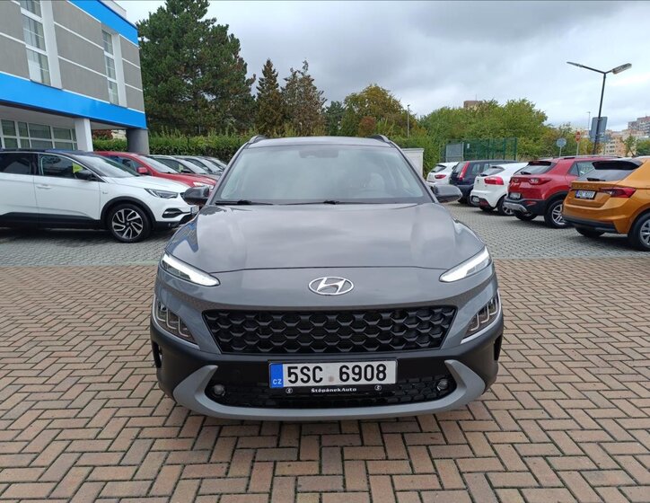 Hyundai Kona SUV 1,6 l 145 kw