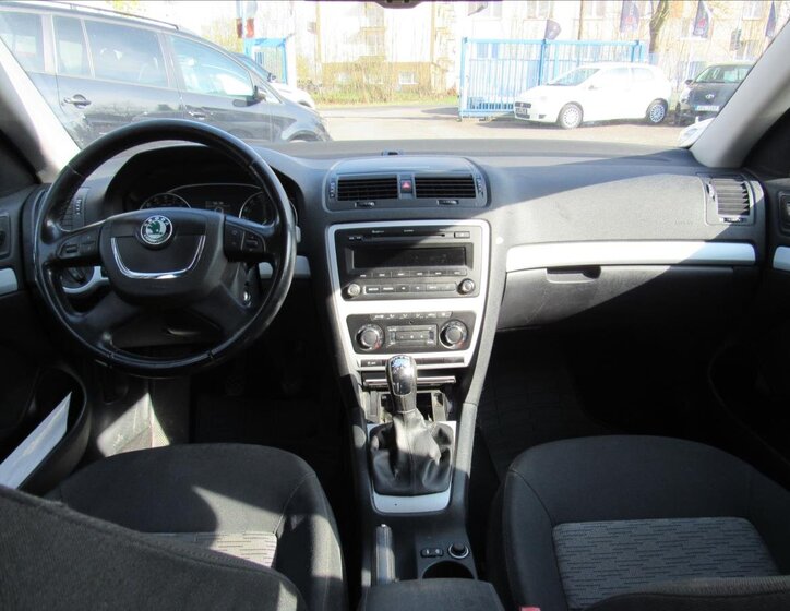 Škoda Octavia 11