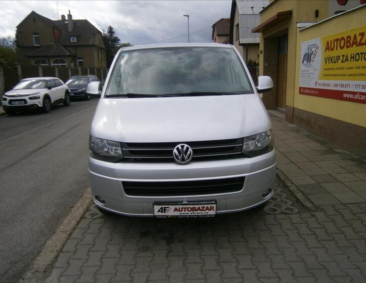 Volkswagen Multivan 1