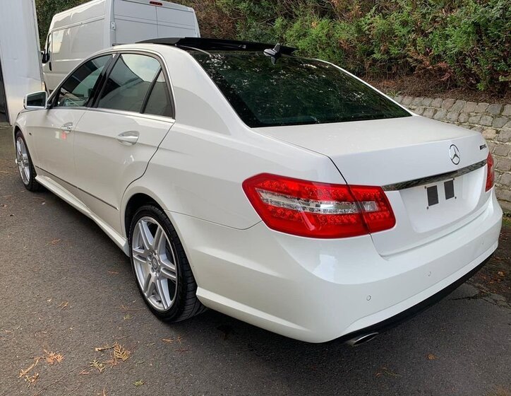 Mercedes-Benz Třídy E Sedan 2,2 l 120 kw
