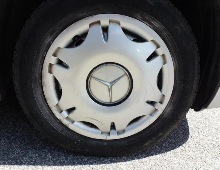 Mercedes-Benz Viano 47