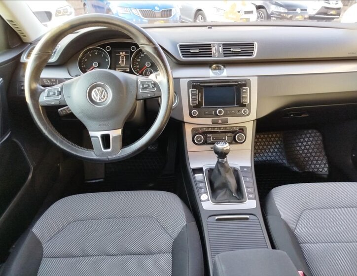 Volkswagen Passat Ostatní 1,4 l 90 kw