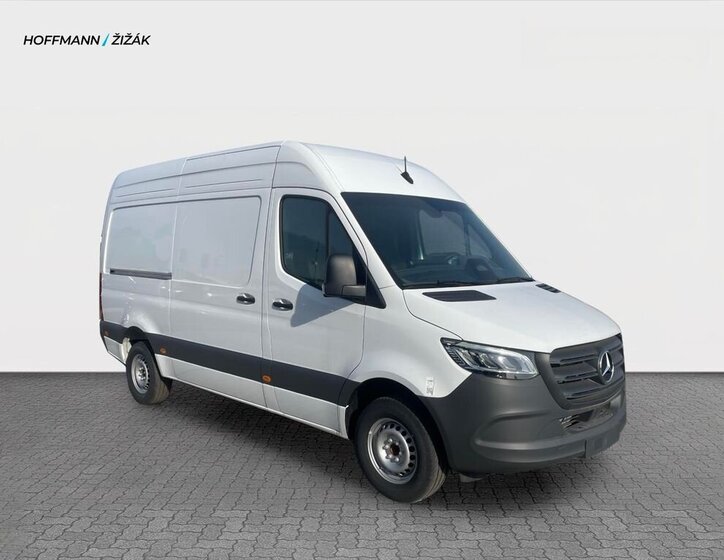Mercedes-Benz Sprinter Skříň 2,0 l 140 kw