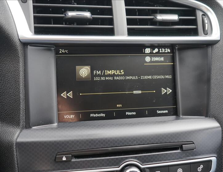 DS Automobiles DS4 13