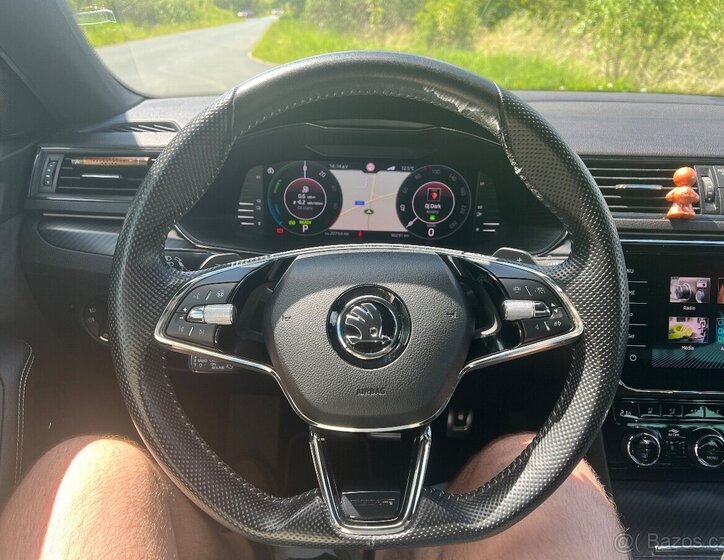 Škoda Superb Sedan / Limuzína 0,0 160 kw