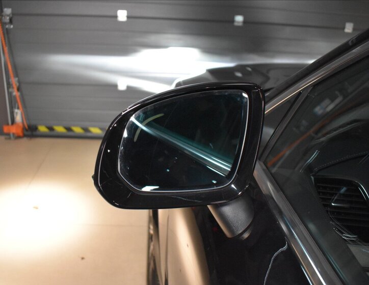 Volvo XC90 SUV / Terénní 2,0 l 184 kw