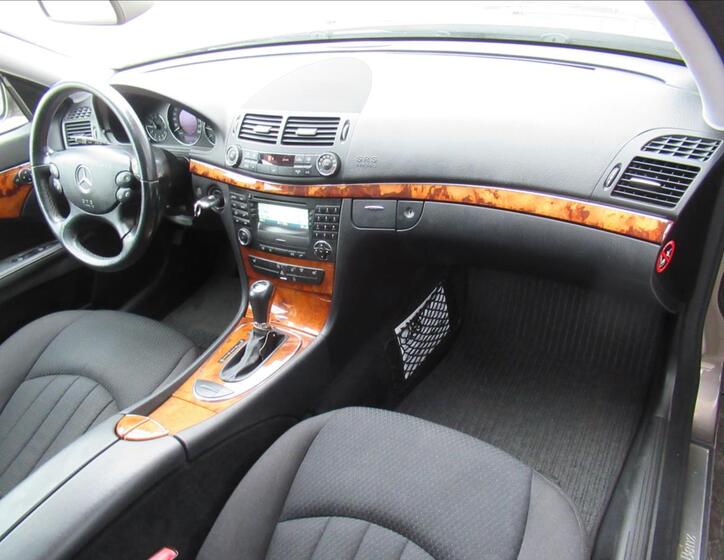 Mercedes-Benz Třídy E 20