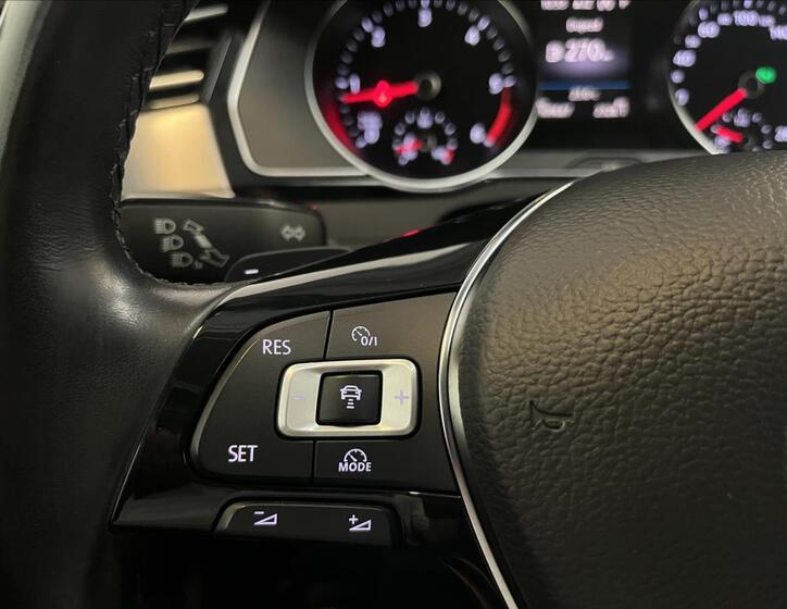 Volkswagen Passat 19