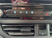 Ford Tourneo Custom 14