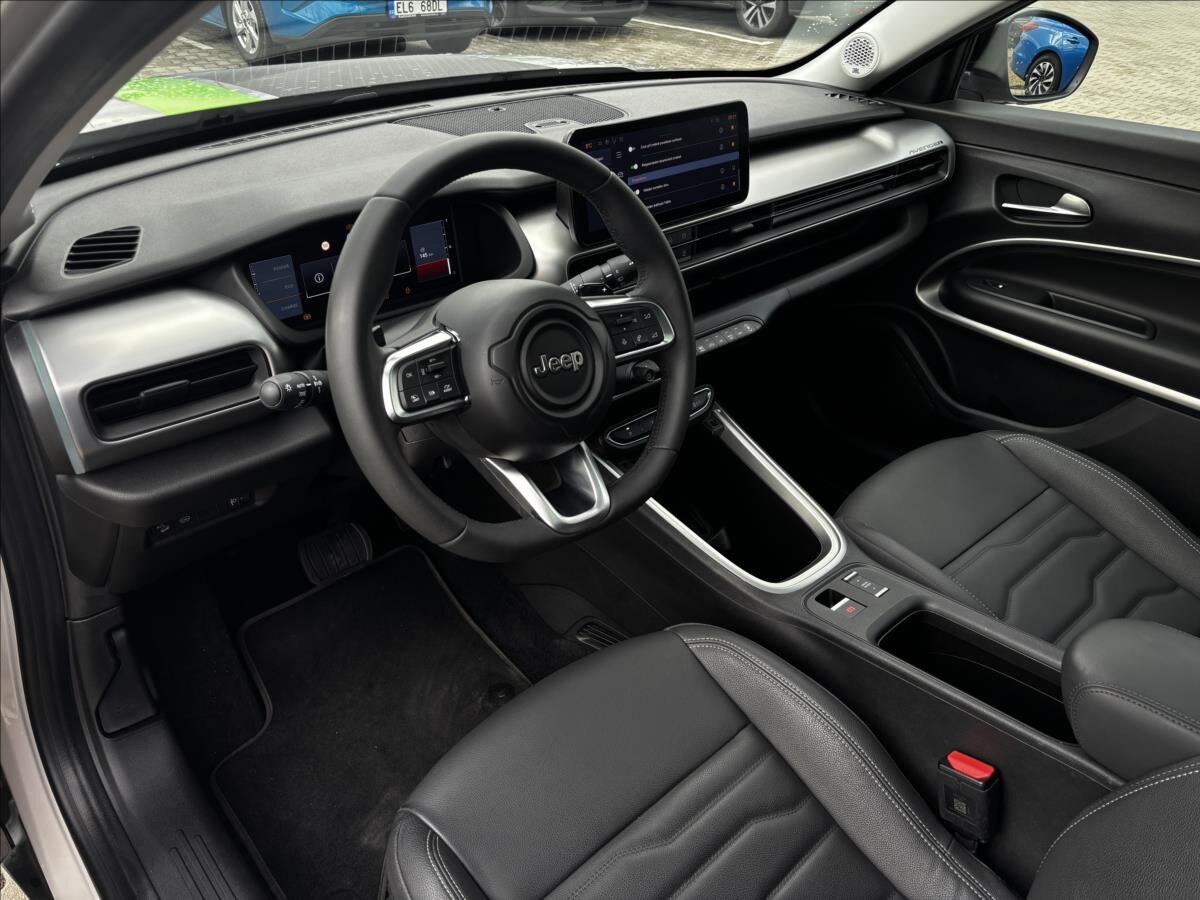 Jeep Avenger SUV / Terénní 1,2 l 74 kw