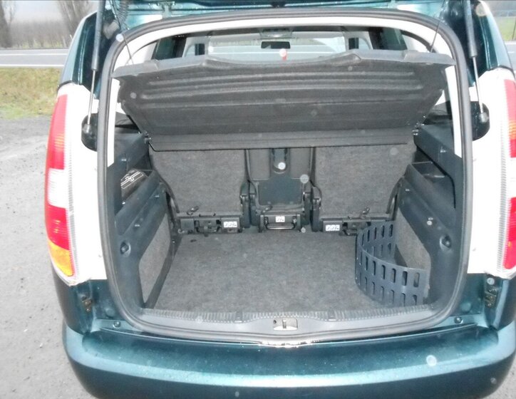 Škoda Roomster Kombi 1,4 l 63 kw