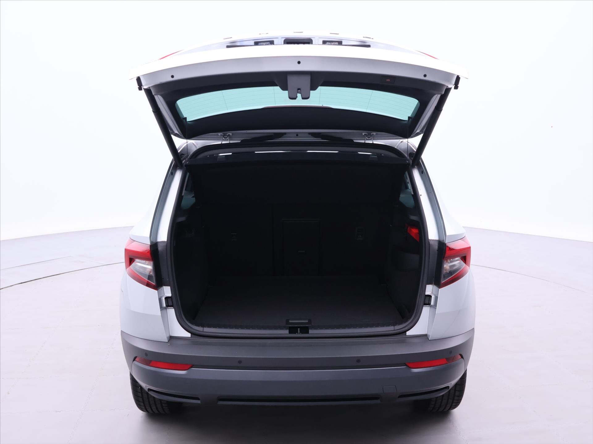 Škoda Karoq SUV / Terénní 1,5 l 110 kw