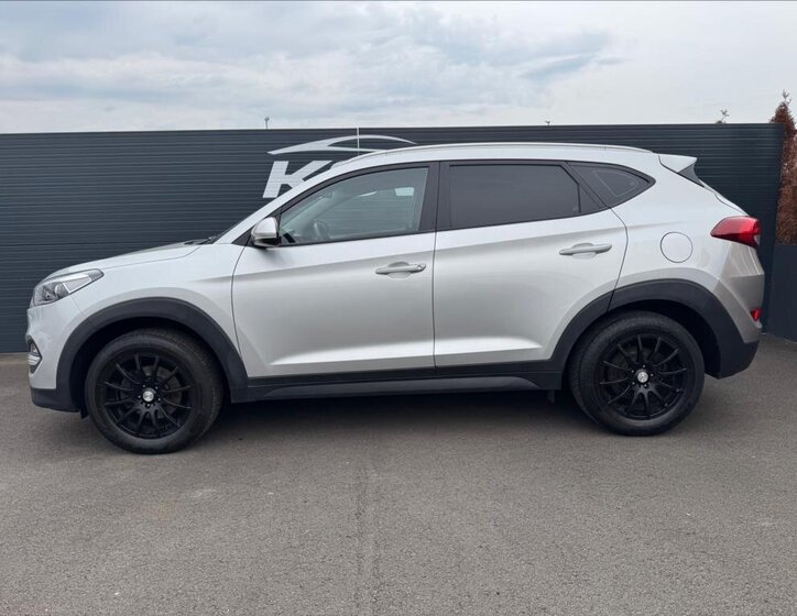 Hyundai Tucson SUV / Terénní 1,6 l 97 kw