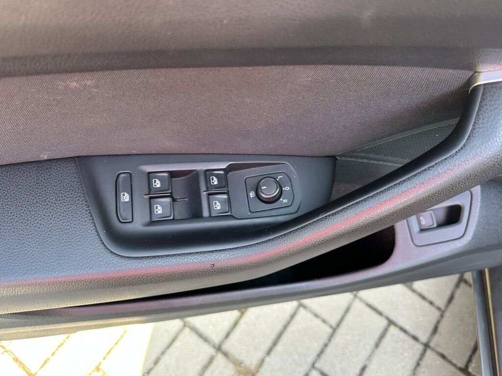 Volkswagen Passat Kombi 2,0 l 110 kw