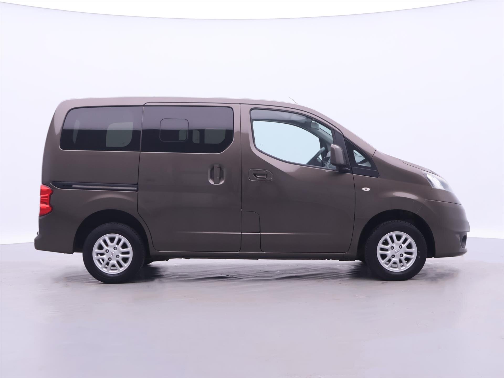 Nissan NV200 VAN / Minibus 1,5 l 81 kw